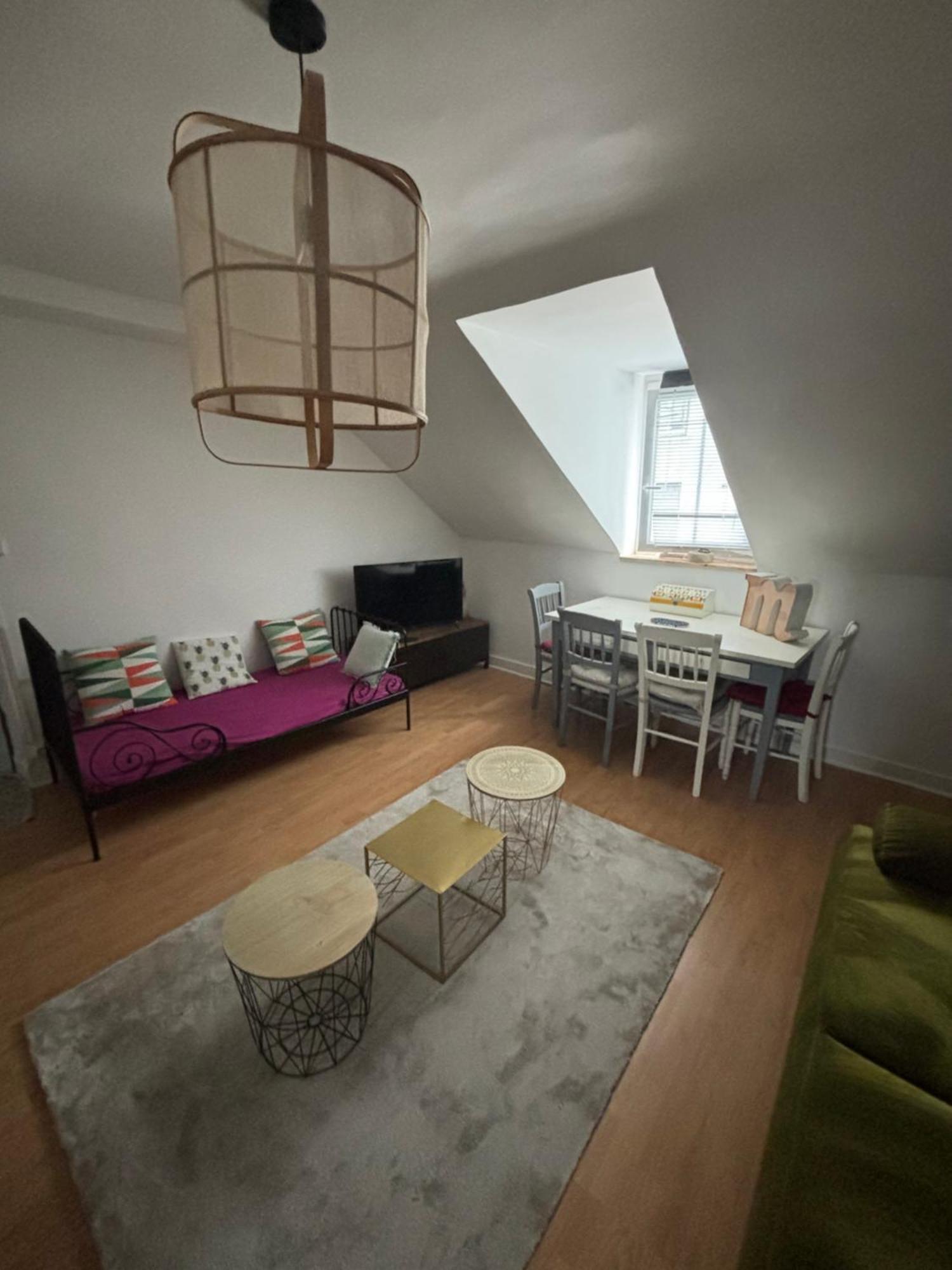 Apartamento Nid Urbain Chez Sophie Bagnères-de-Bigorre Exterior foto